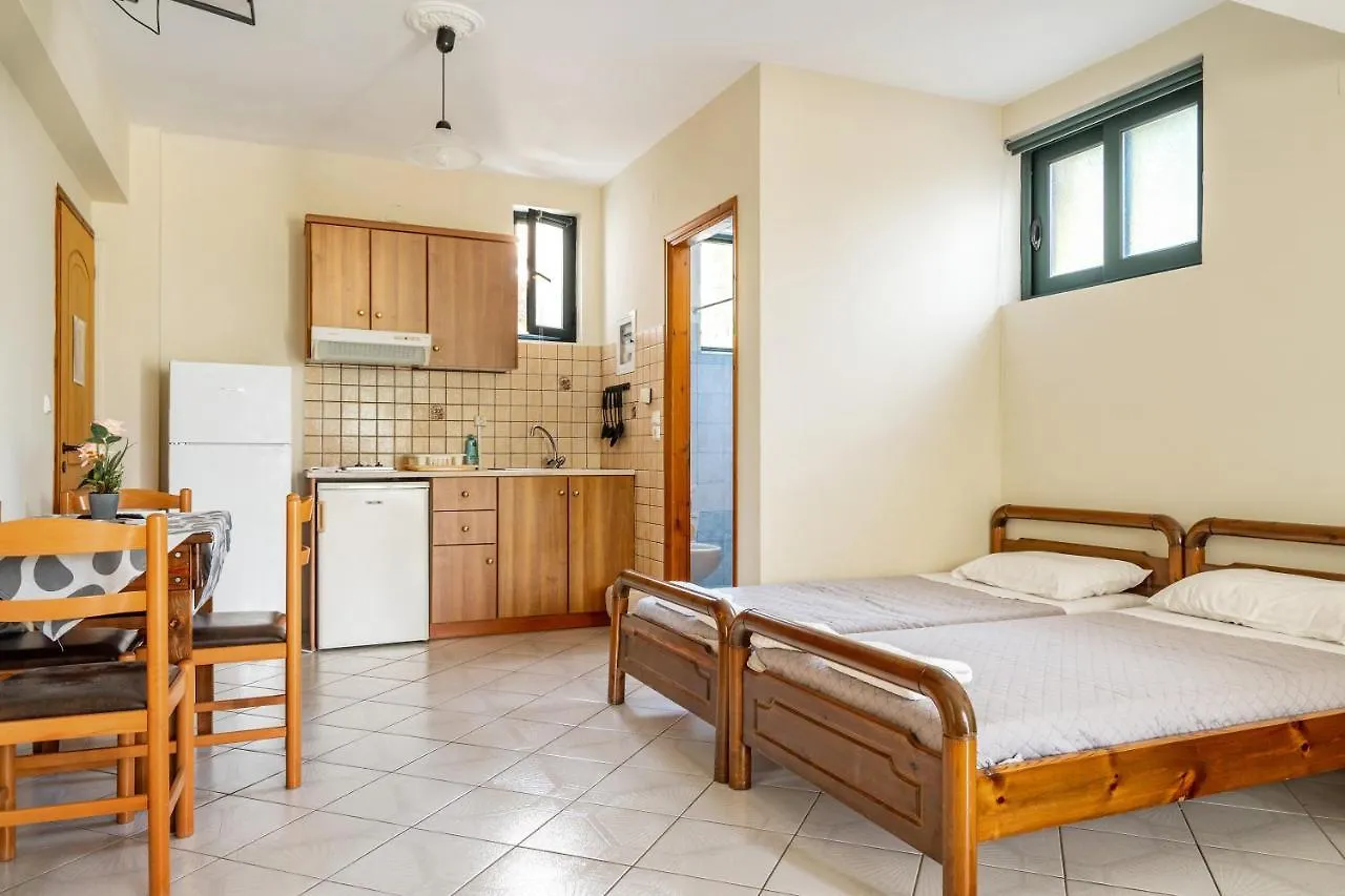 Daratos Apartment 6 사미